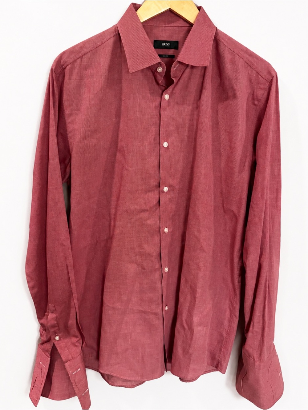 HUGO BOSS Men’s Slim Fit  Dress Shirt Red and White mini squares Size 42 16.5